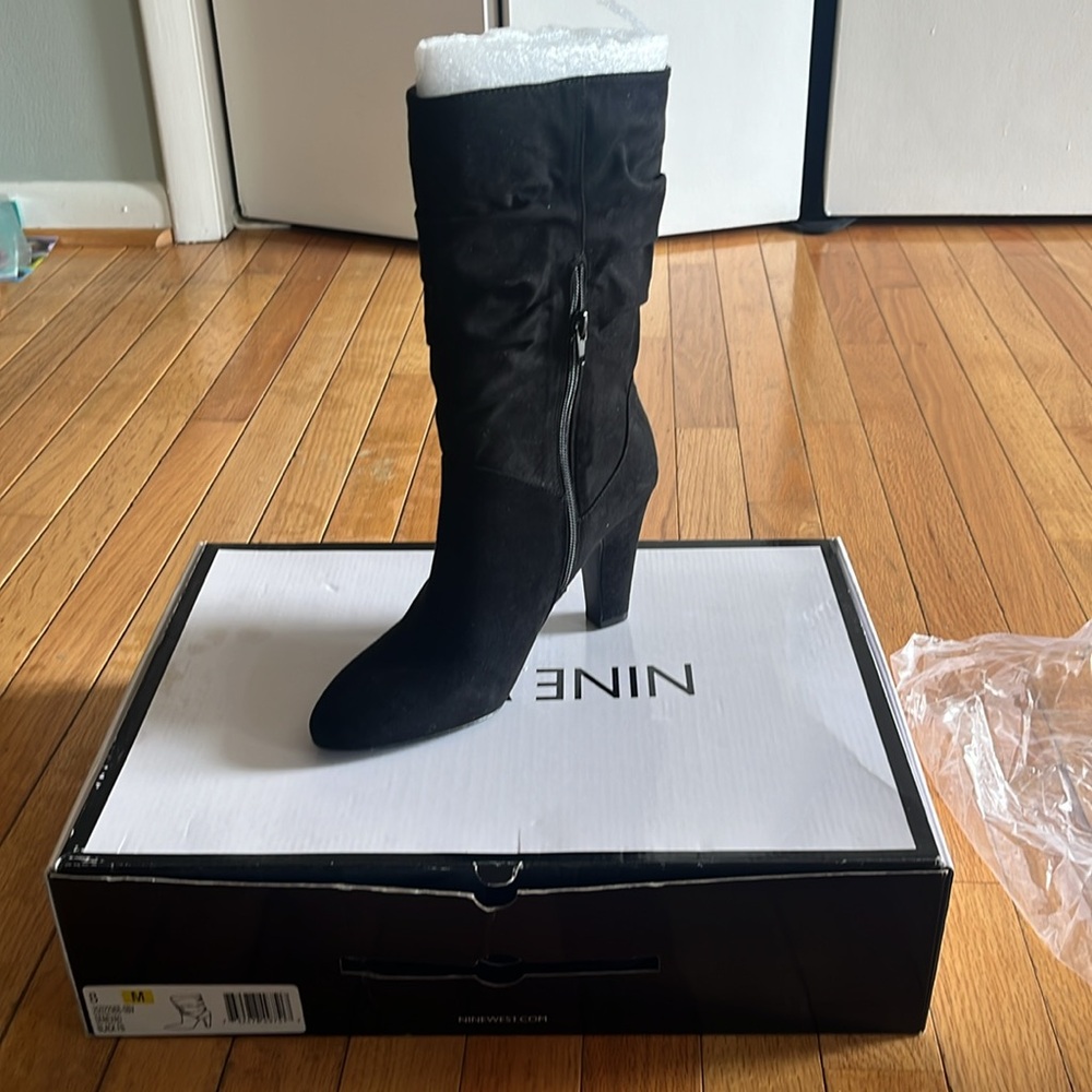 NINE WEST Women’s Genevao Boots
